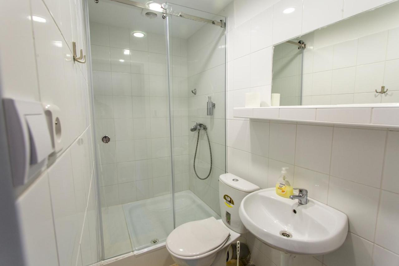 Guesthouse Yes In Bodice Екстериор снимка