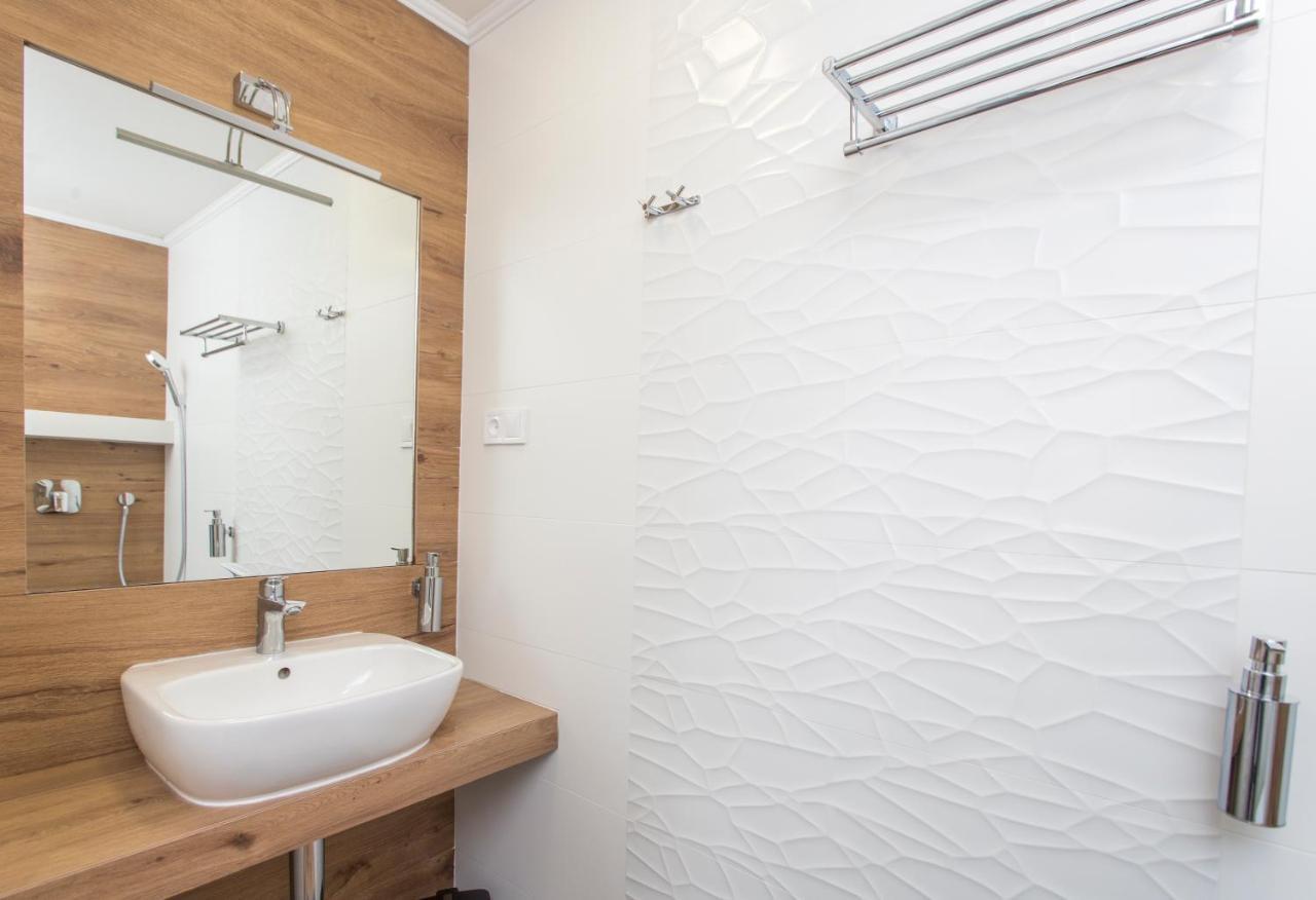 Guesthouse Yes In Bodice Екстериор снимка