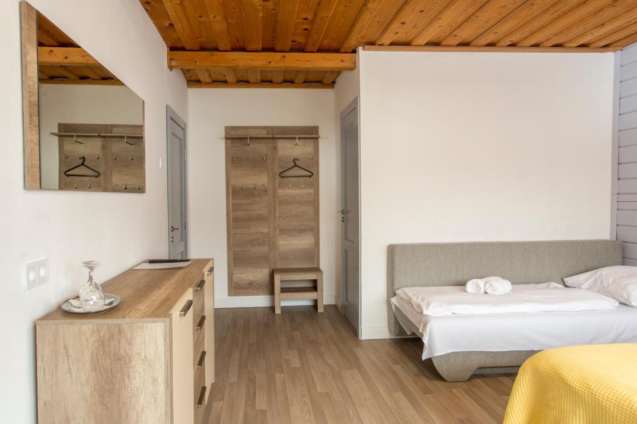 Guesthouse Yes In Bodice Екстериор снимка
